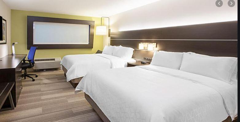 Holiday Inn Express Hotel & Suites Woodland Hills By Ihg Лос-Анджелес Екстер'єр фото